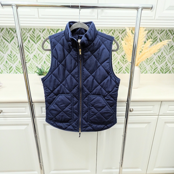 J. Crew Factory Puffer Classic Vest Navy Blue Medium - Picture 1 of 6